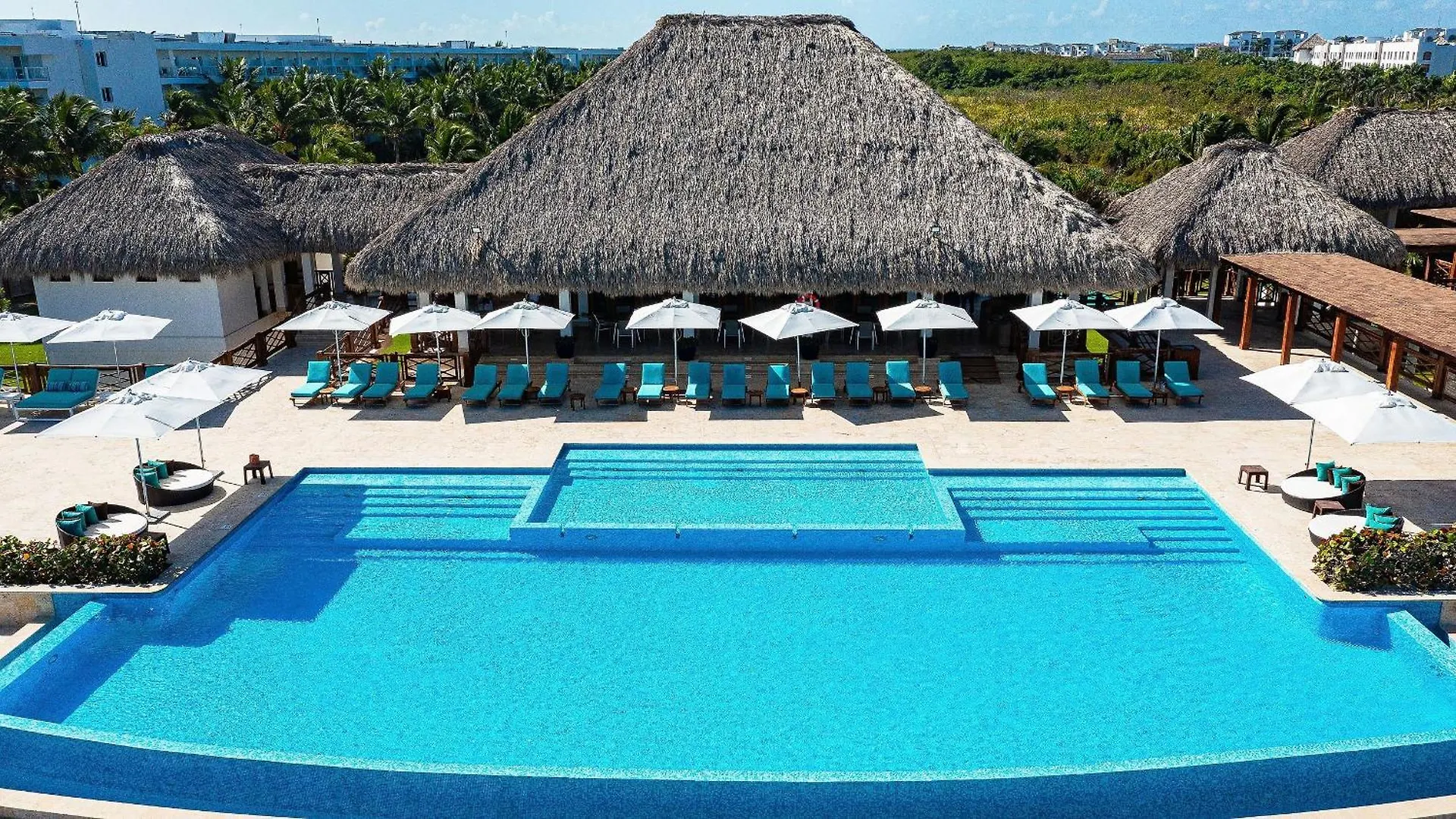 Beach-Style 2Br Condo Across From Hard Rock Hotel Punta Cana Apartman